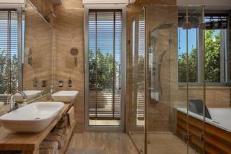 Thumbnail von Luxuriöses Penthouse  mit Swimmingpool auf der Dachterrasse