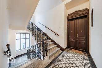 Thumbnail von Hochwertig sanierte 4-Zimmer Altbauwohung in ruhiger Lage des 9. Bezirks! Nähe Liechtensteinpark