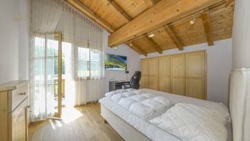 Thumbnail von Großzügiges Einfamilienhaus in traumhafter Lage