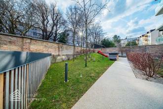 Thumbnail von Wunderschöne 3-Zimmer Wohnung mit Garage und Fitnessraum, Nähe Rudolfinerhaus