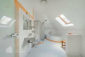 Thumbnail von Exklusives Baugrundstück in einzigartiger Lage mit Einreichplanung!