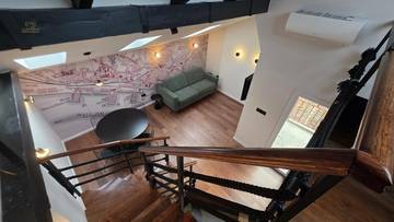 Thumbnail von Modern eingerichtete Wohnung mit Meerblick im Stadtzentrum