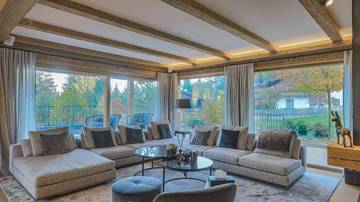 Thumbnail von 絶好のロケーションにあるプール付きの高級ガーデンアパートメント