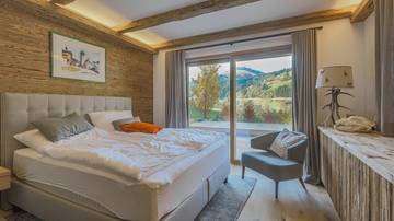 Thumbnail von 絶好のロケーションにあるプール付きの高級ガーデンアパートメント