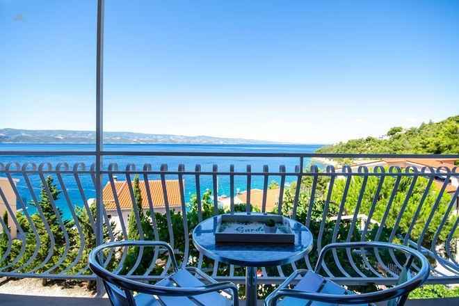 Apartmenthaus mit wunderschönem Meerblick, Omis Riviera