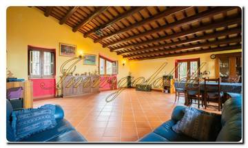 Thumbnail von Nord-Sizilien Super-Villa auf ca. 20.000 m² Areal, parkähnlichem Garten, Blick auf die Äolischen Inseln, die Olivenhaine und einen phantastischen Meerblick