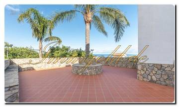 Thumbnail von Sizilien nobles Casa mit riesigem Areal, zwei Baugrundstücken und tollem Meerblick