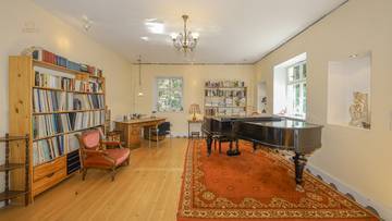 Thumbnail von 田園の中の歴史的なヴィラ