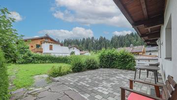 Thumbnail von 古い建物と一部レジャー用居住地のある土地