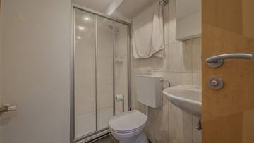 Thumbnail von レジャー住宅免除付きの多世帯住宅