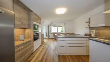 Thumbnail von çok iyi konumda cömert bir pansiyon