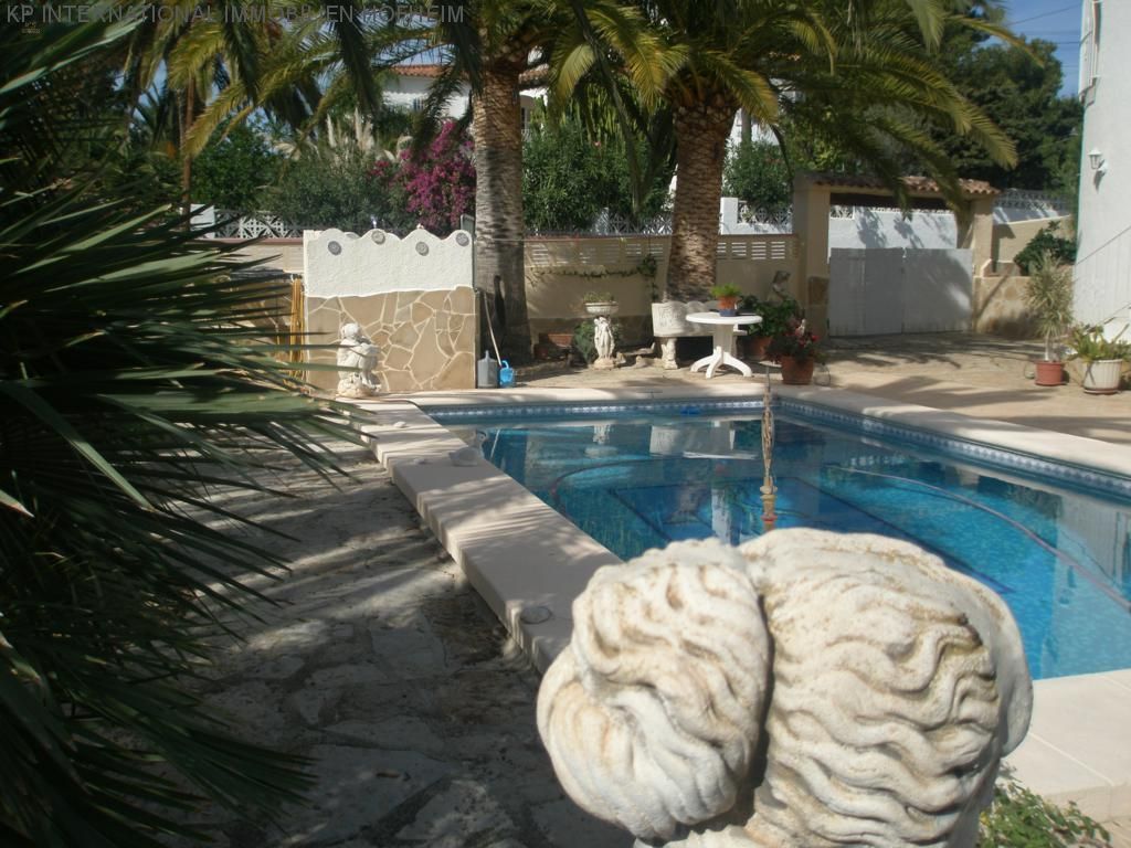 ***Villa mit Pool und tollem Fernblick in Calpe***
