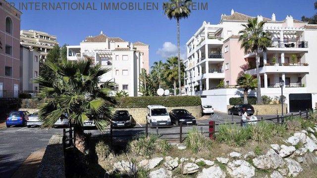 **Grosse 3 Zimmer Wohnung in NUEVA ANDALUCIA - COSTA DEL SOL**