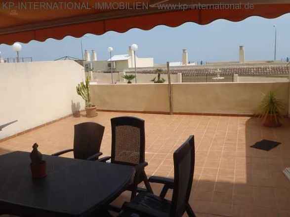 **Hübsches Apartment mit Meerblick und schöner Terrasse**