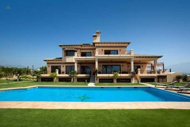 Luxus-Villa in Benahavis R2524703 
