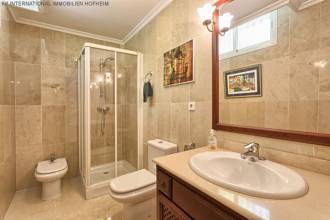 Thumbnail von ***Villa mit Privatpool und -garage im Zentrum von Marbella***