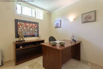 Thumbnail von ***Villa mit Privatpool und -garage im Zentrum von Marbella***