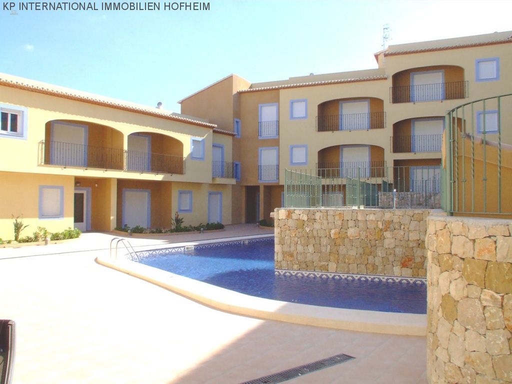 ***Ruhiges Apartment in einer Wohnanlage mit Pool***