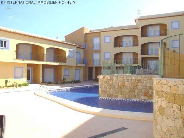 ***Ruhiges Apartment in einer Wohnanlage mit Pool***