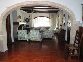 Thumbnail von ***Wunderschöne Villa mit Pool und Tennisplatz***