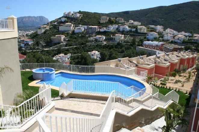 ***Reihenhaus mit traumhaftem Ausblick und mit zwei oder drei Schlafzimmern***