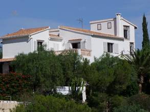 Thumbnail von ***Schöne 3 Schlafzimmer-Villa mit Zentralheizung und stadtnah gelegen***