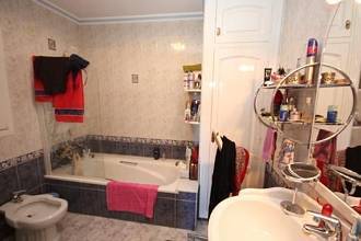 Thumbnail von ***Villa mit Gästewohnung und Garage auf uneinsehbarem Grundstück***