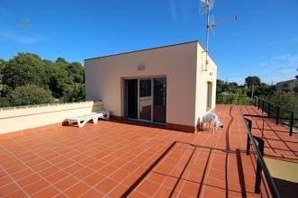 Thumbnail von ***Großzügige Villa mit sehr guter Ausstattung***