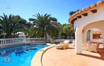 Thumbnail von ***Exklusive Villa mit Sommerküche mit Barbecue und Pool***