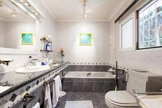 Thumbnail von ***Hochwertige Villa mit Pool, großzügigen Räumen und alles auf einer Ebene***