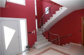 Thumbnail von ***Luxuriöse Villa mit Privatpool und Garage in bevorzugter Wohnlage***