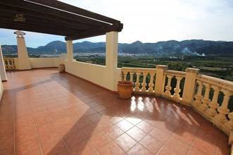 Thumbnail von ***Gepflegte und großzügige Villa mit Garage, Pool und traumhaftem Ausblick***