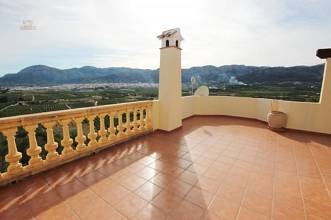 Thumbnail von ***Gepflegte und großzügige Villa mit Garage, Pool und traumhaftem Ausblick***