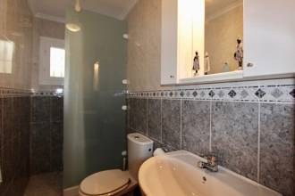 Thumbnail von ***Zentral gelegene Villa mit privatem Pool und Aussicht***