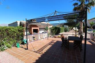 Thumbnail von ***Sehr schöne Villa mit Pool, Gästeappartement und Panoramablick***