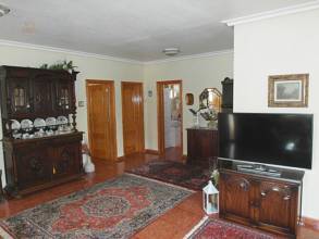 Thumbnail von ***Wunderschöne Landhaus-Villa mit Pool, Garage und Sommerküche***