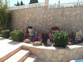 Thumbnail von ***Elegante und großzügige Villa mit 2 Gästewohnungen und Privatpool***