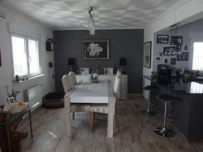 Thumbnail von ***Großzügige und elegante Villa mit Privatpool***