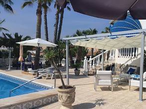 Thumbnail von ***Großzügige und elegante Villa mit Privatpool***