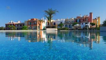 Thumbnail von ***Luxuriöse 3-Schlafzimmer-Erdgeschosswohnungen nur 120 m vom Hafen***