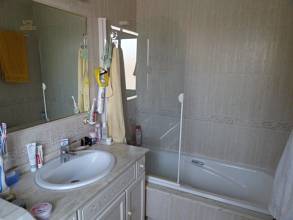 Thumbnail von ***Wunderschönes Reihenhaus mit Gemeinschaftspool***