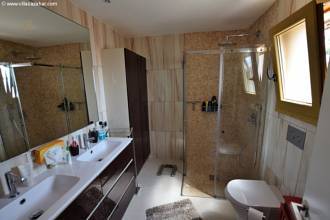 Thumbnail von ***Bildschöne Villa mit unverbaubarem Meerblick und großem Pool***