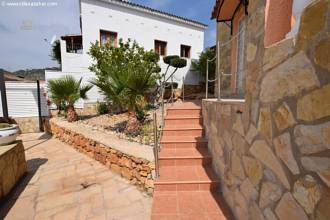 Thumbnail von ***Bildschöne Villa mit unverbaubarem Meerblick und großem Pool***