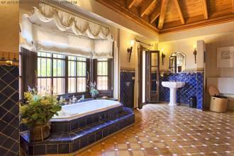 Thumbnail von ***TRADITIONELLE VILLA IN LA ZAGALETA IN BENAHAVIS***