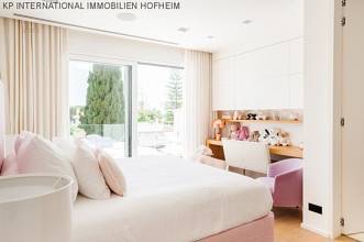 Thumbnail von ***VILLA IN STRAND-URBANISATION AN DER GOLDENEN MEILE IN MARBELLA***