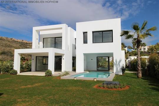 ***ENDE 2018!: MODERNE VILLA IN EL PARAISO ALTO IN BENAHAVIS***