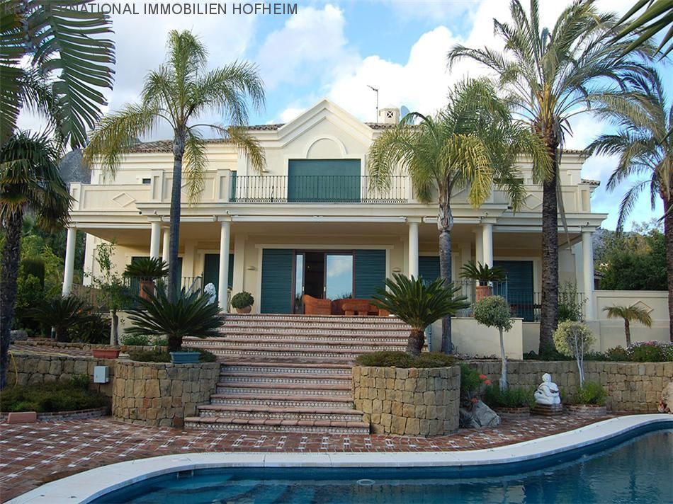 ***SIERRA BLANCA - MODERNE VILLA***