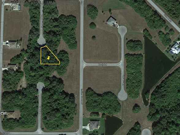 ***FLORIDA: Terreno con vegetación en una zona de nueva construcción absoluta - directamente del constructor***