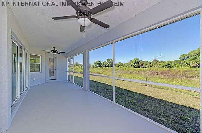 ***FLORIDA: Neubaugebiet - 1100m² großes Eckbauland - Neubauvilla "BLACKFIN"***