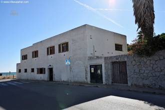 Thumbnail von ***Historisches Fischerhaus am Strand mit großem Garten***